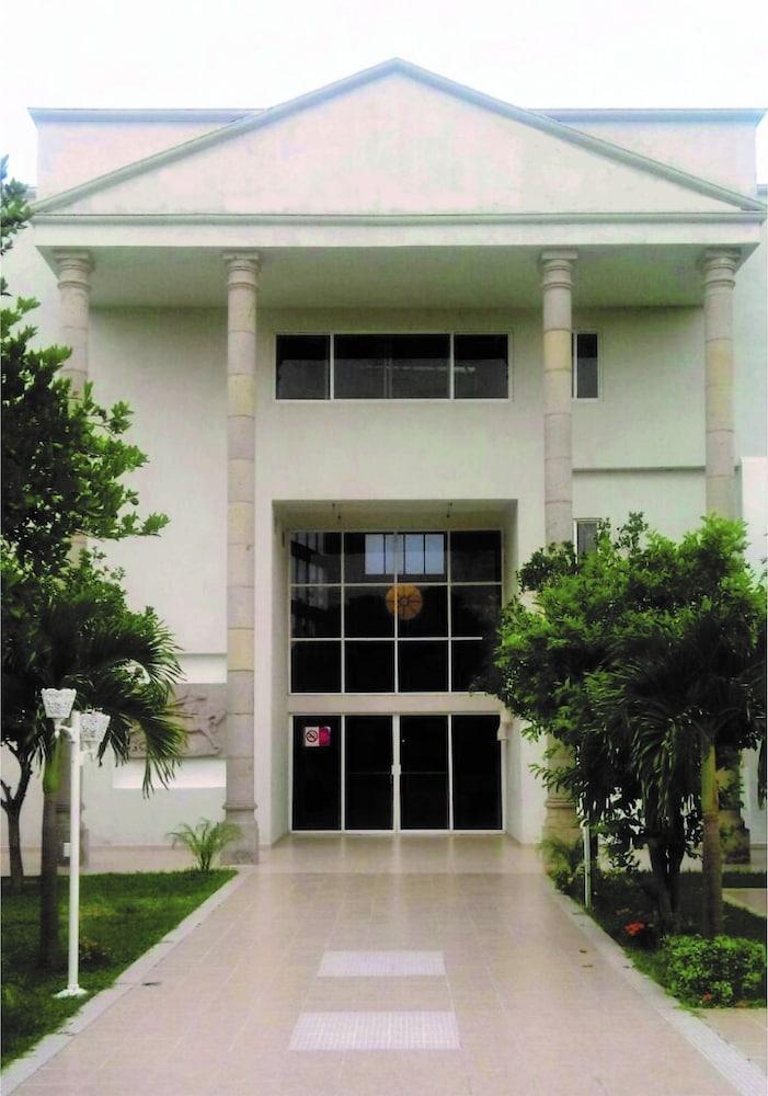 Hotel Quinta De La Rosa Cuautla  Экстерьер фото