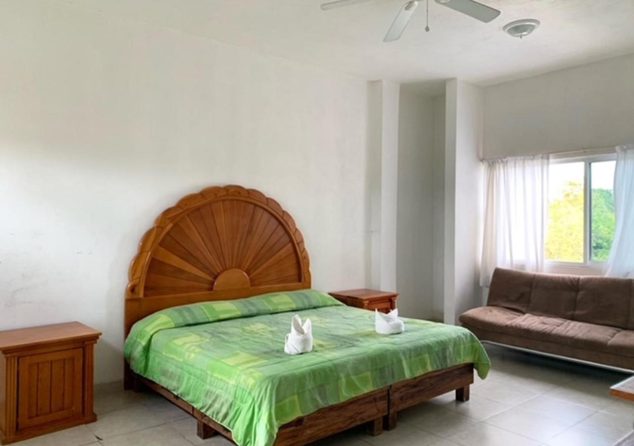 Hotel Quinta De La Rosa Cuautla  Экстерьер фото