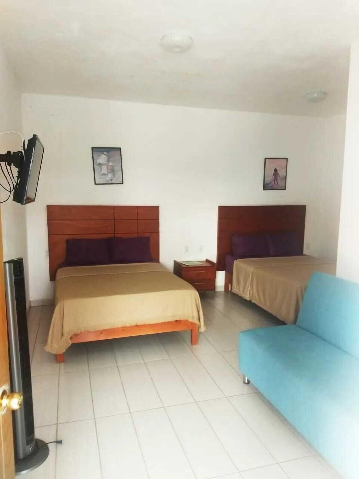 Hotel Quinta De La Rosa Cuautla  Экстерьер фото